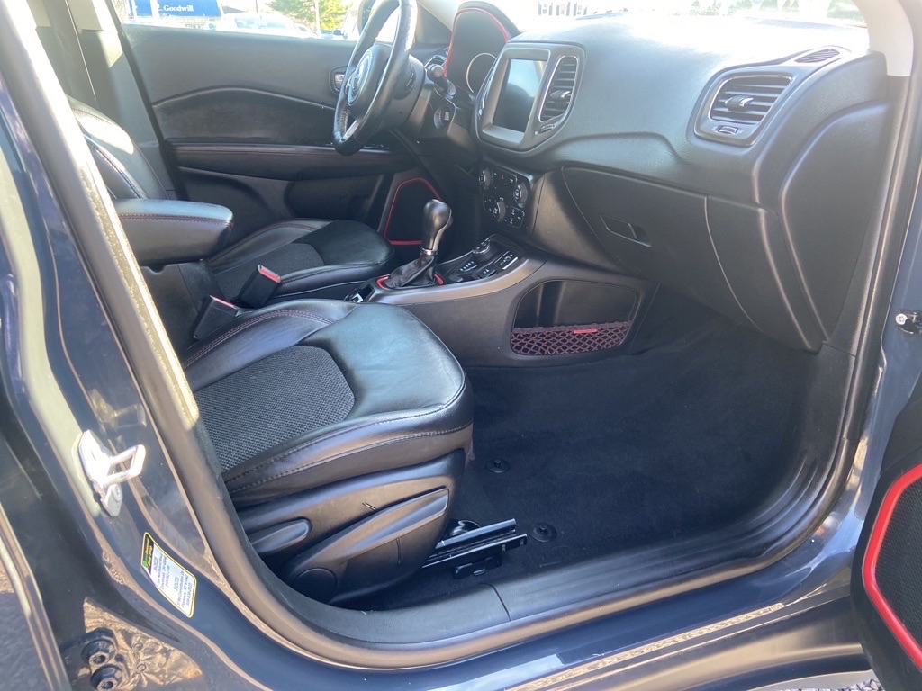 JEEP COMPASS 2018 JEEP COMPASS 3C4NJDDB5JT503064