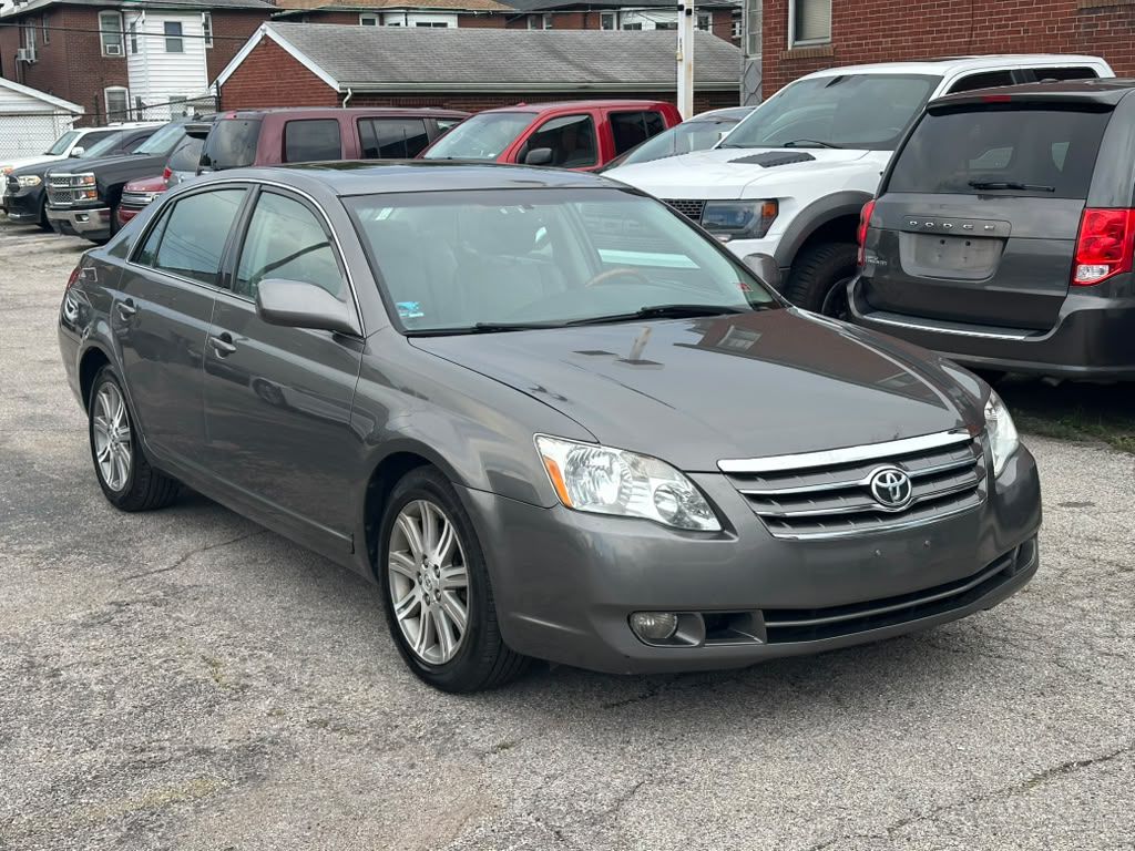 Gray 2007 Toyota Avalon Sedan Front-Wheel Drive Automatic