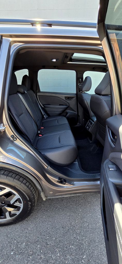 Photo 9 of this SUBARU FORESTER