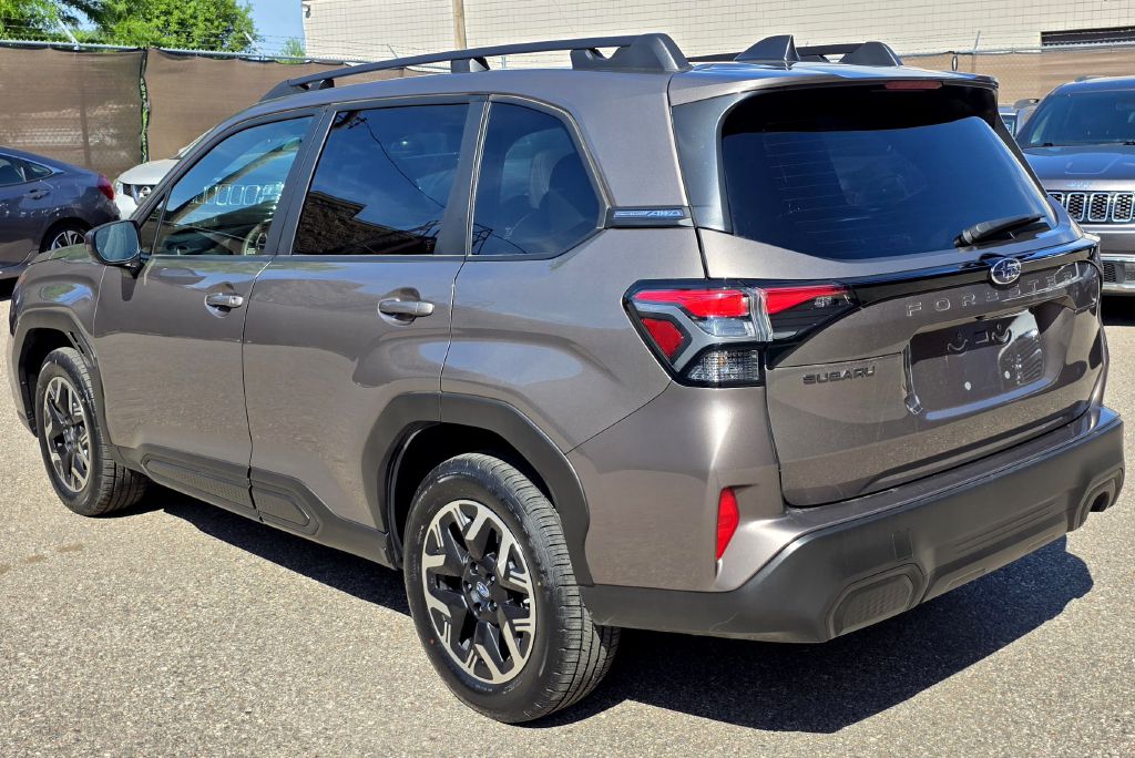 Photo 5 of this SUBARU FORESTER