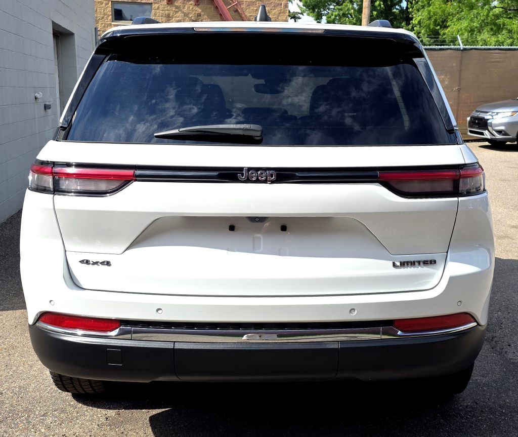 Photo 6 of this JEEP GRAND CHEROKEE
