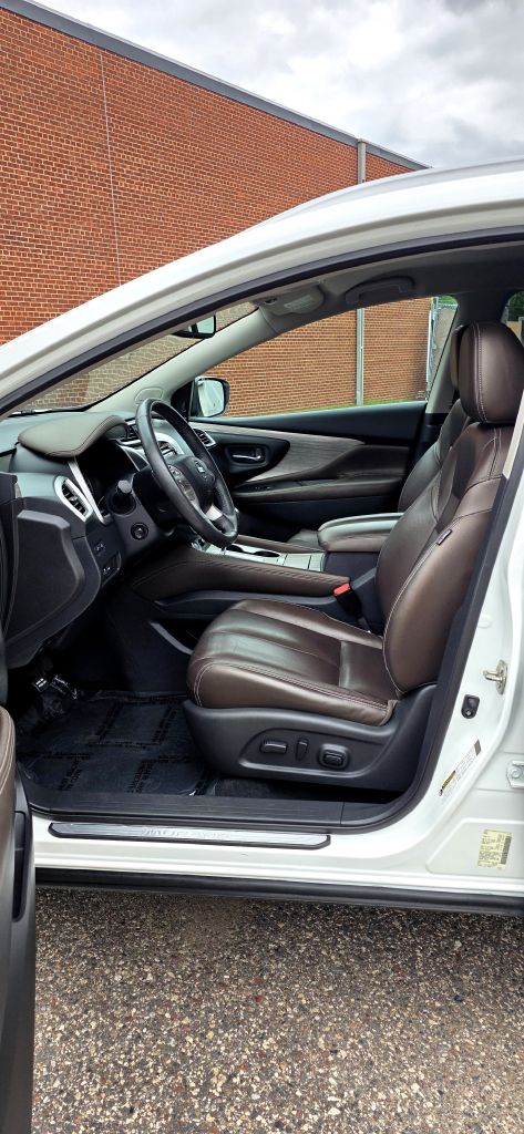 Photo 12 of this NISSAN MURANO