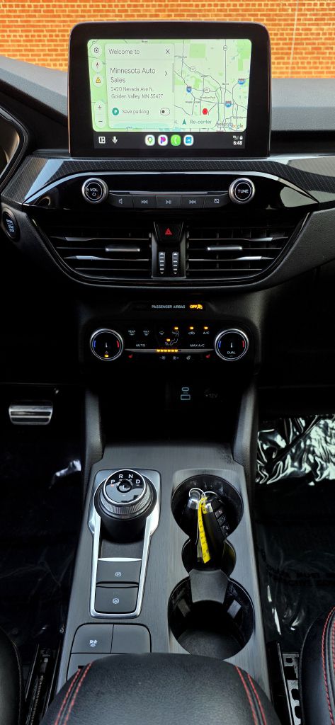 Photo 14 of this FORD ESCAPE