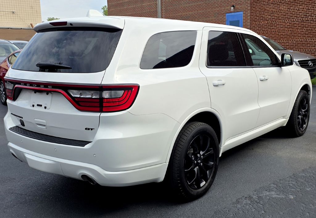 Photo 2 of this DODGE DURANGO