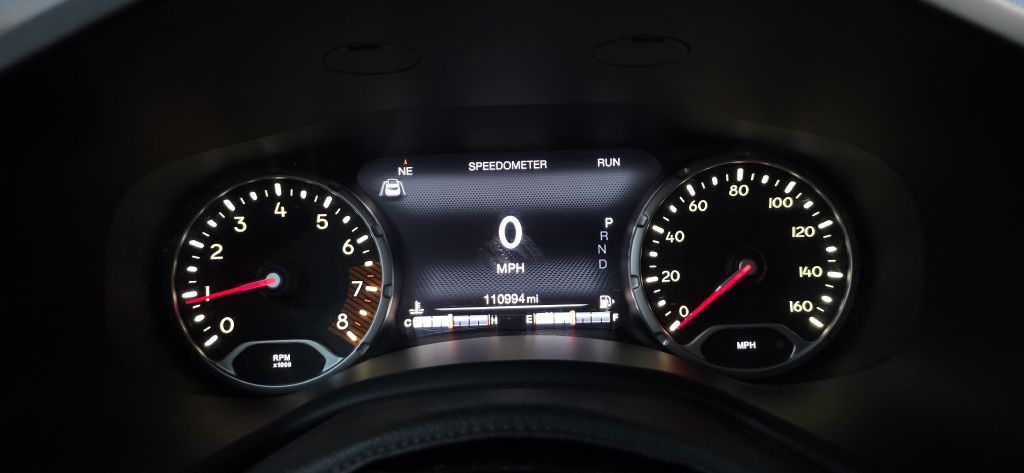 Photo 15 of this JEEP RENEGADE