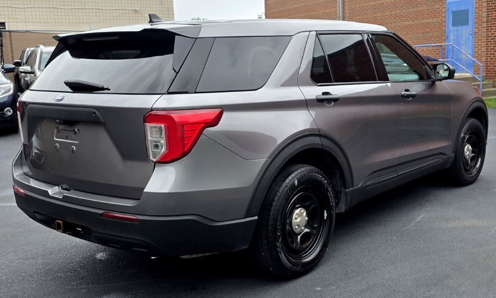 Photo 2 of this FORD EXPLORER