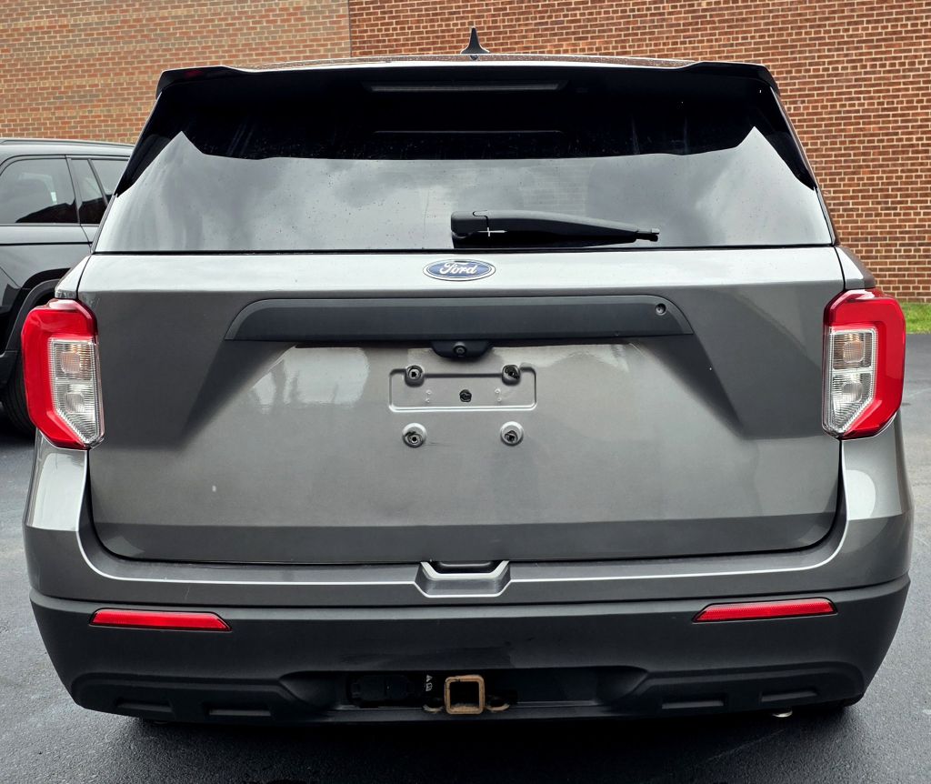Photo 6 of this FORD EXPLORER