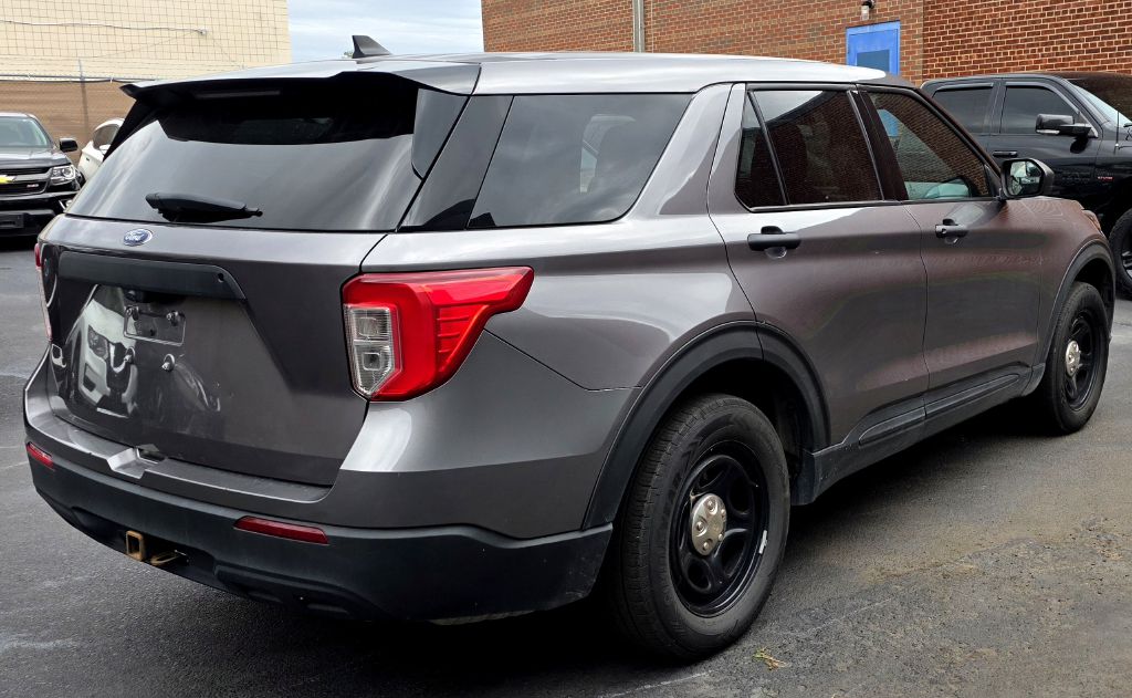 Photo 2 of this FORD EXPLORER
