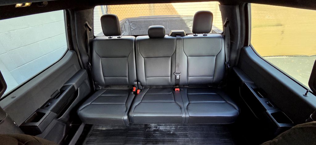 Photo 8 of this FORD F150
