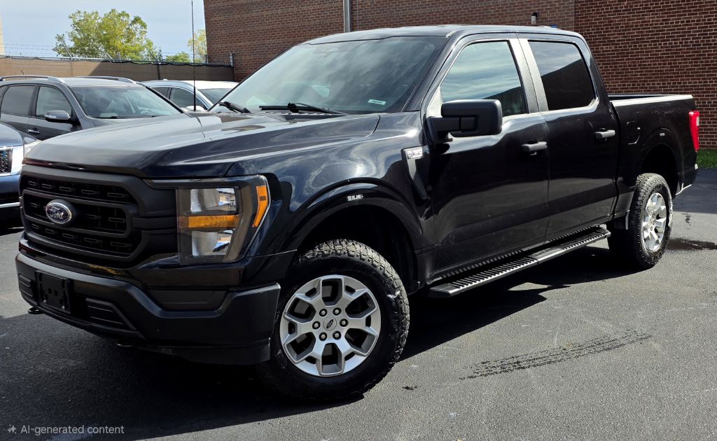 Photo 4 of this FORD F150