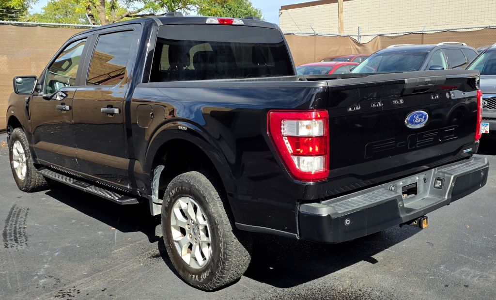 Photo 5 of this FORD F150
