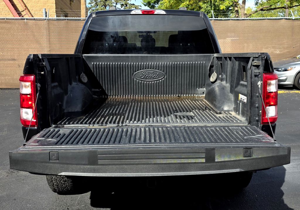 Photo 7 of this FORD F150