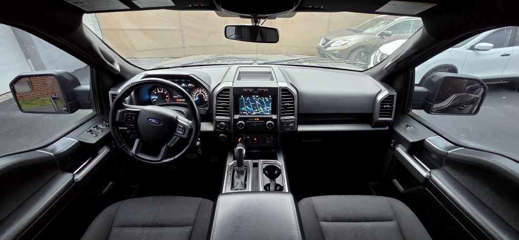 Photo 13 of this FORD F150
