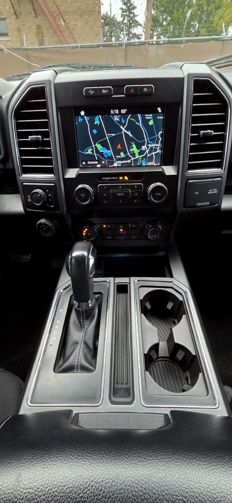 Photo 14 of this FORD F150