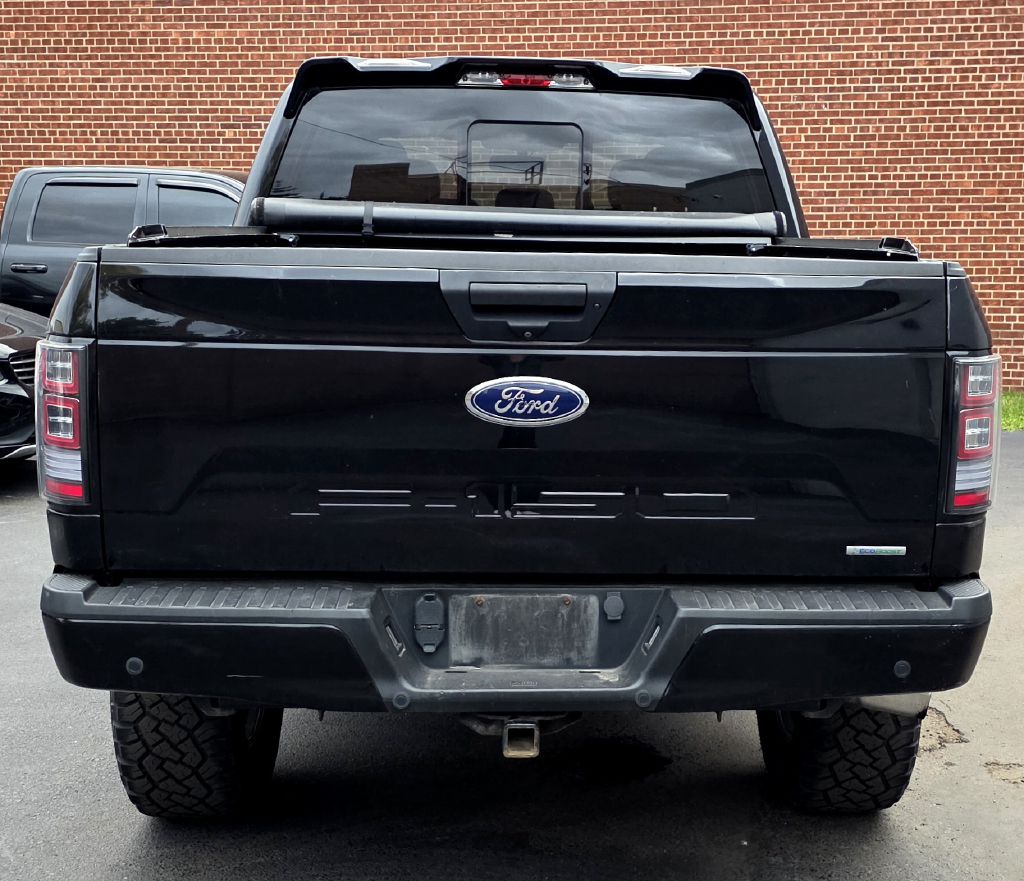 Photo 6 of this FORD F150