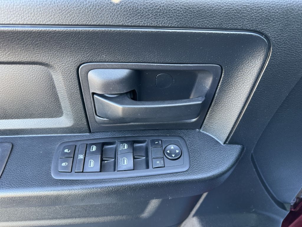 Photo 14 of this RAM 1500