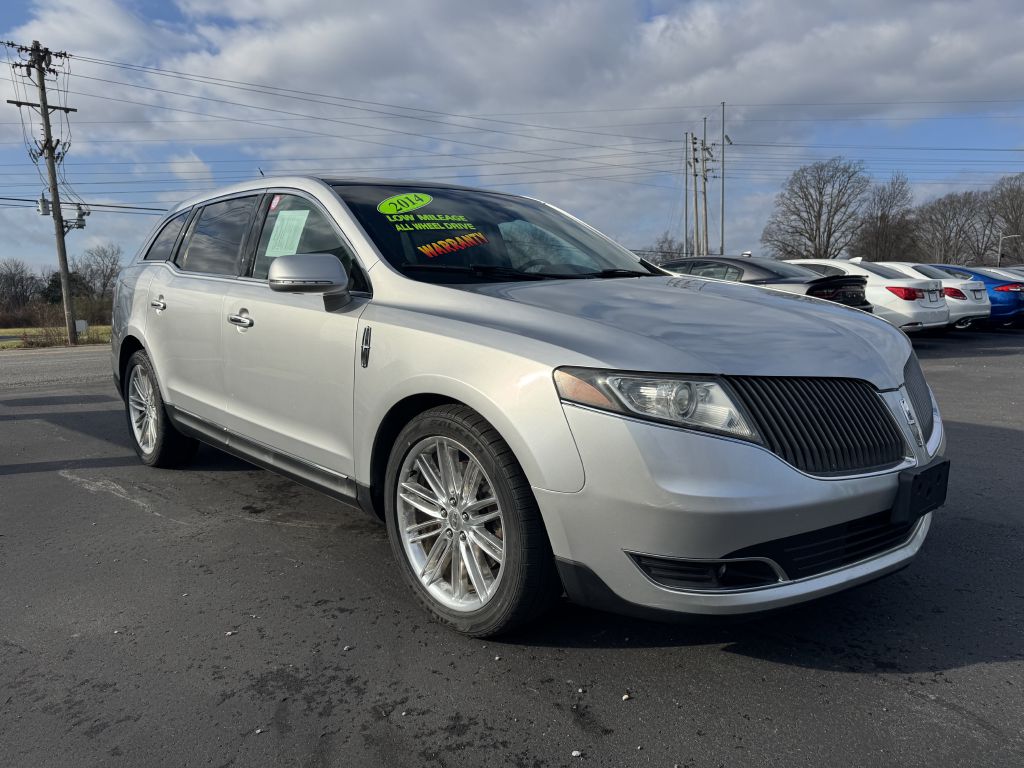 Photo 3 of this LINCOLN MKT