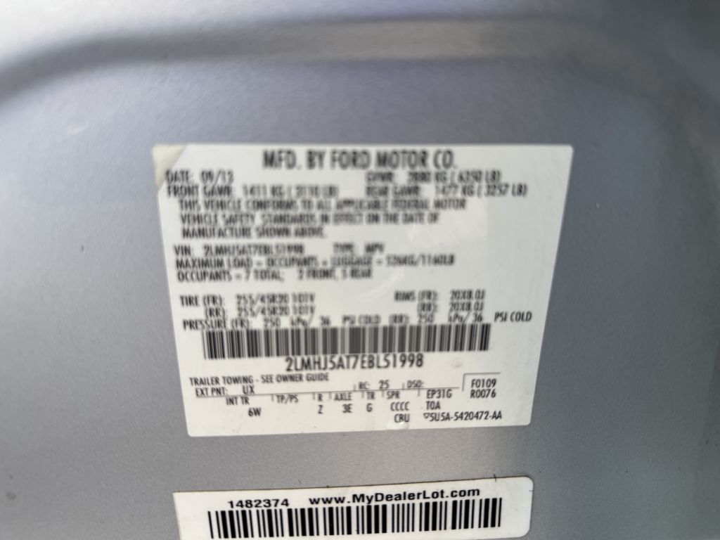 Photo 18 of this LINCOLN MKT