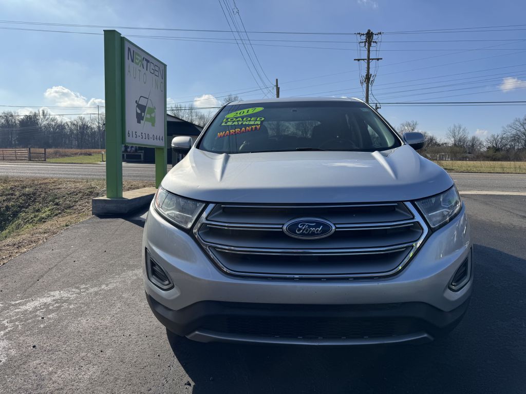 Photo 2 of this FORD EDGE