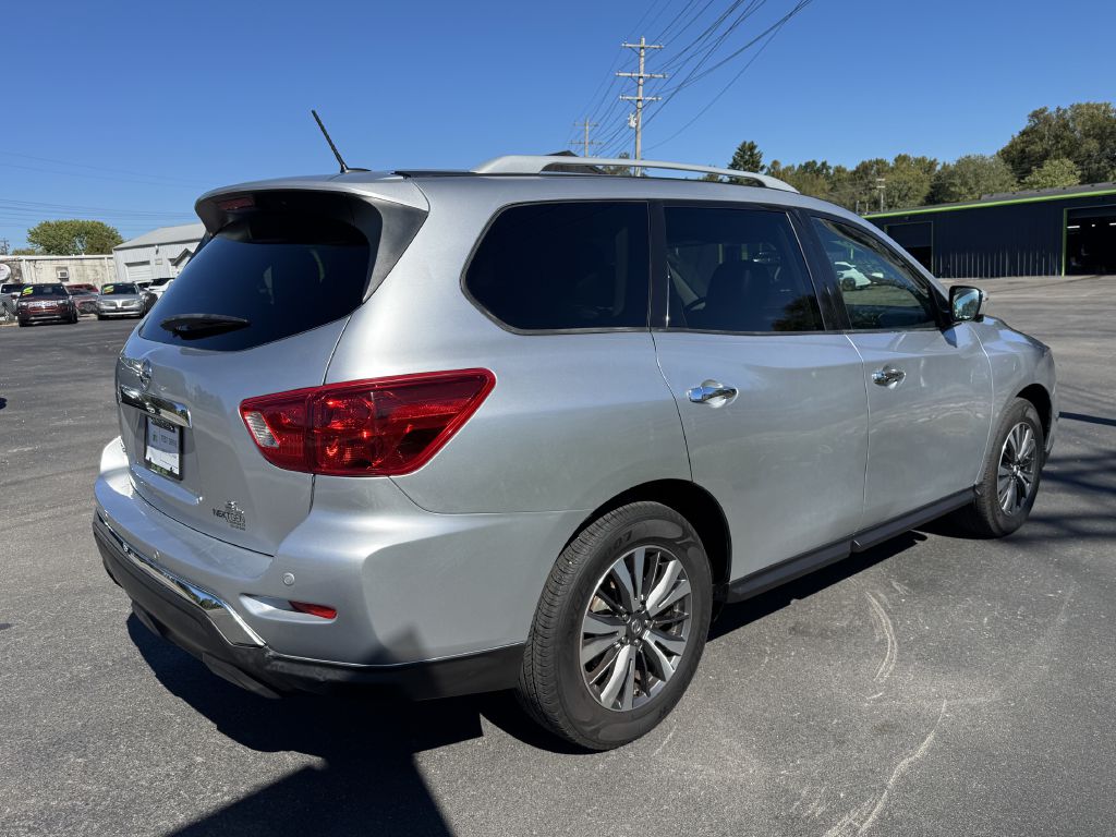 Photo 4 of this NISSAN PATHFINDER