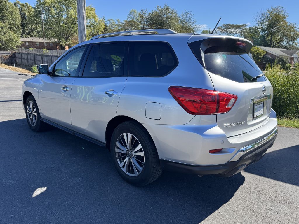 Photo 6 of this NISSAN PATHFINDER