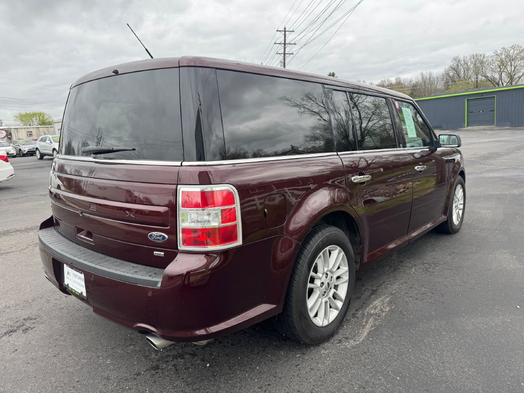 Photo 4 of this FORD FLEX