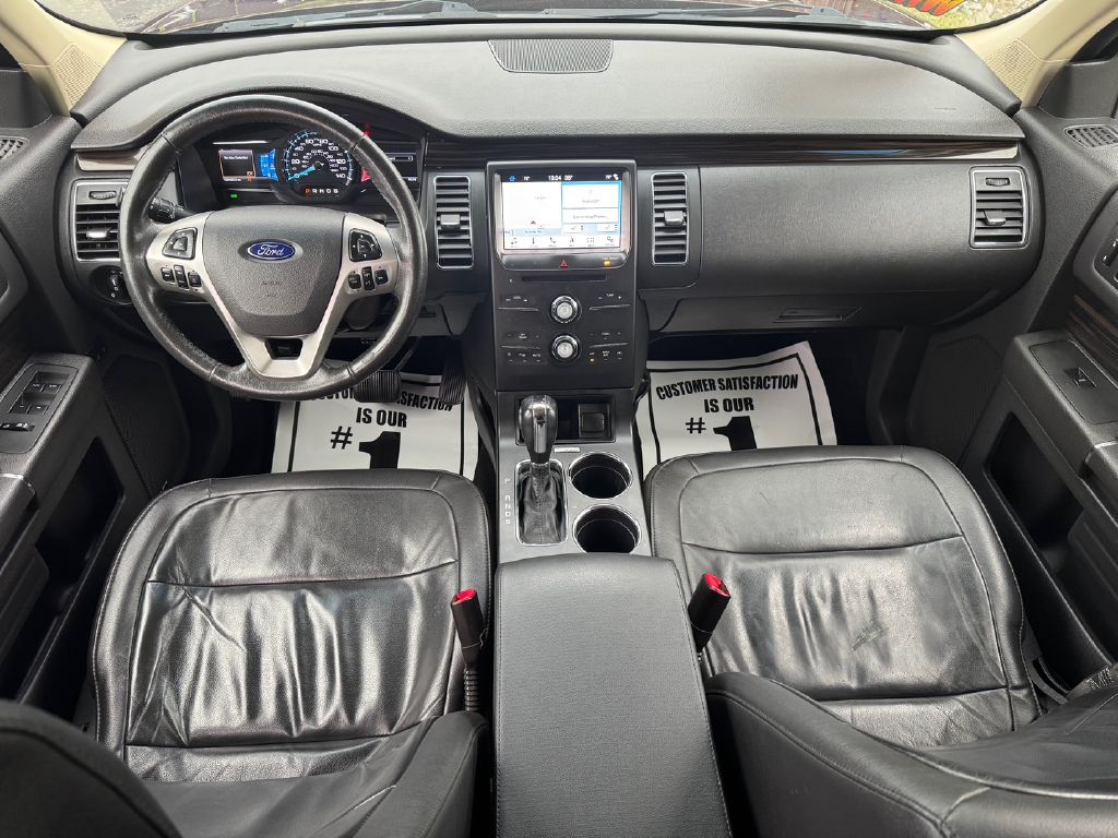 Photo 7 of this FORD FLEX