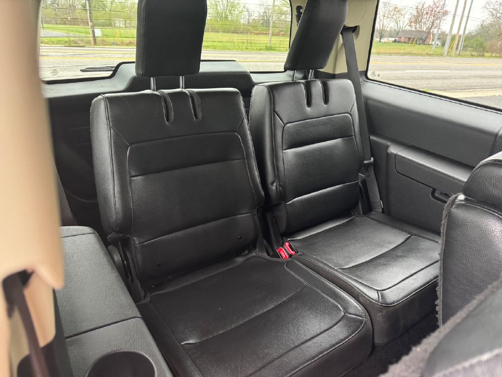 Photo 11 of this FORD FLEX