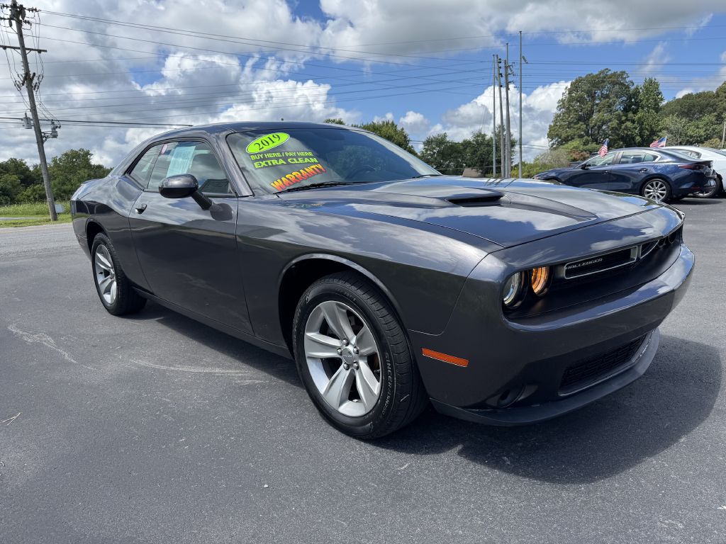 Photo 3 of this DODGE CHALLENGER
