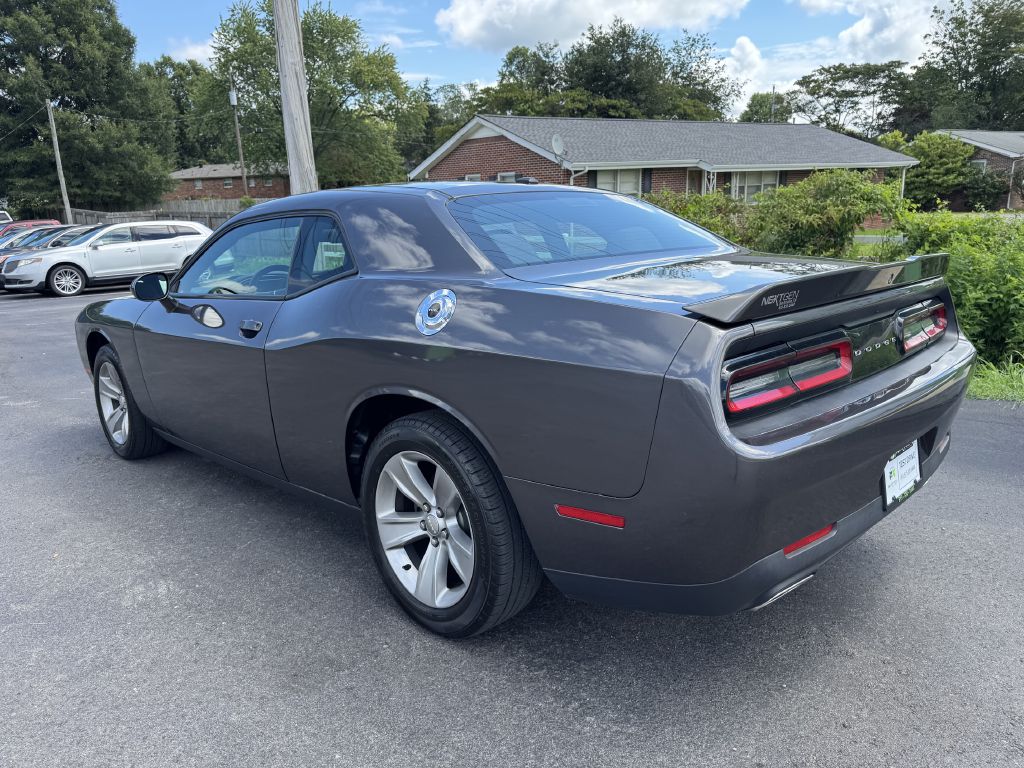 Photo 6 of this DODGE CHALLENGER