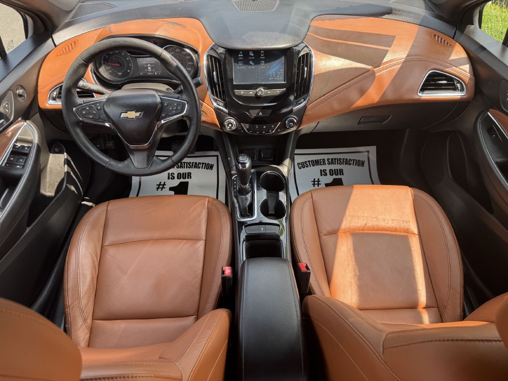 Photo 7 of this CHEVROLET CRUZE