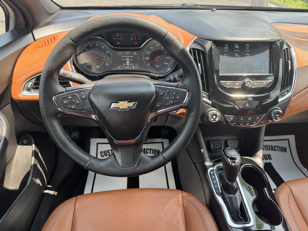 Photo 11 of this CHEVROLET CRUZE