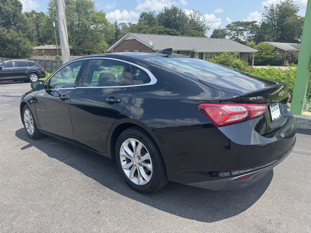 Photo 6 of this CHEVROLET MALIBU