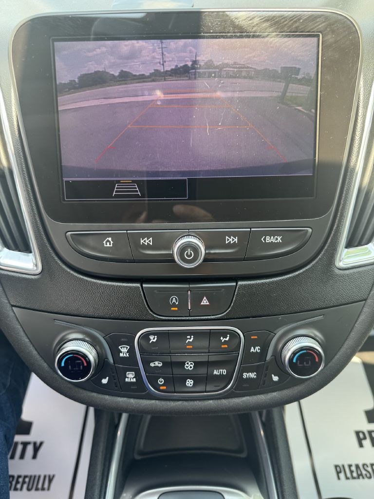 Photo 12 of this CHEVROLET MALIBU