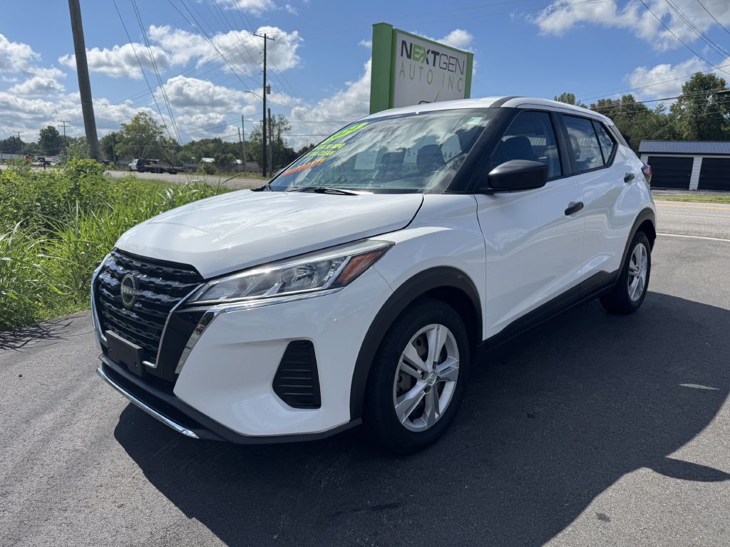 2024 NISSAN KICKS