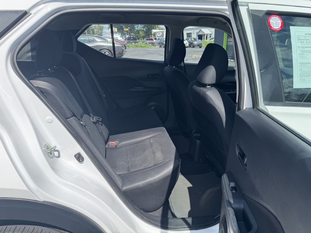 Photo 10 of this NISSAN KICKS