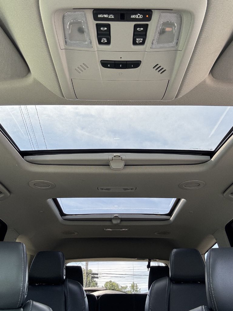 Photo 15 of this BUICK ENCLAVE