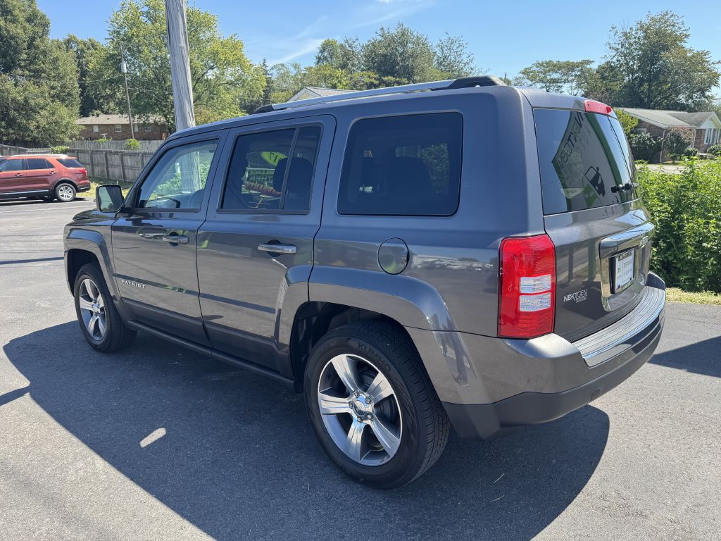 Photo 6 of this JEEP PATRIOT