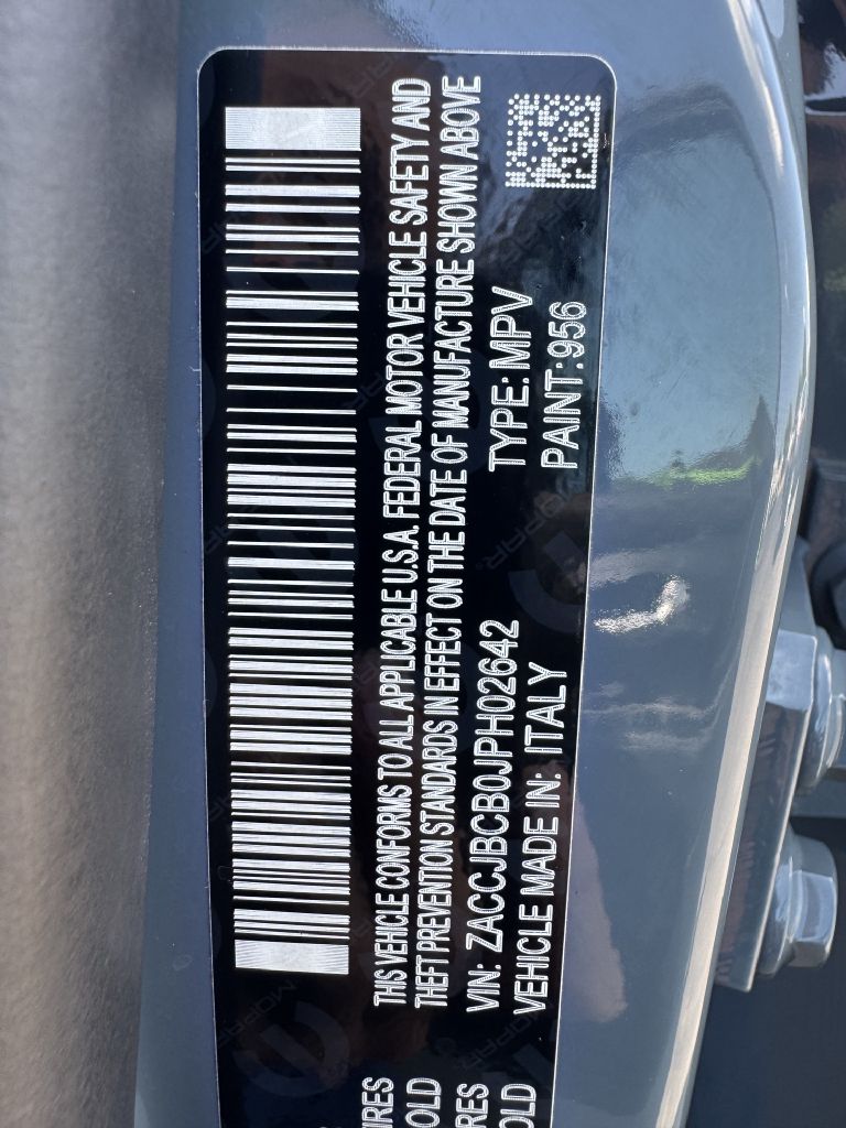 Photo 16 of this JEEP RENEGADE