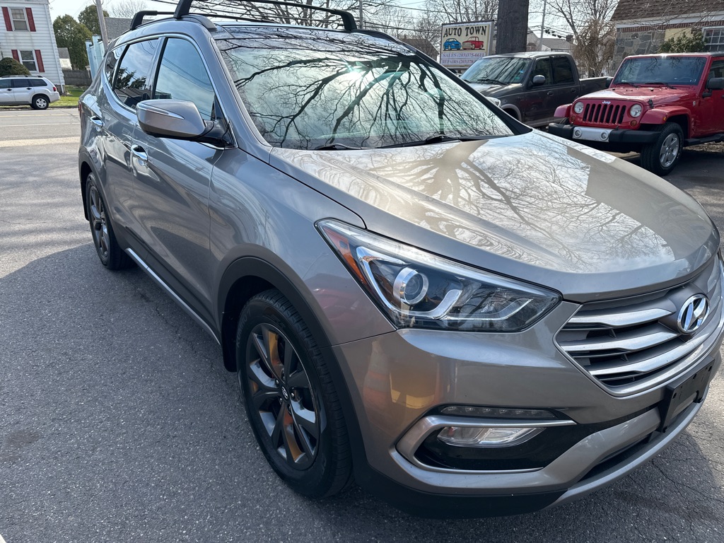 Photo 7 of this HYUNDAI SANTA FE SPORT