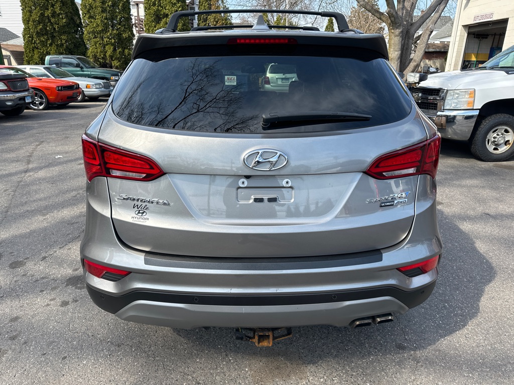 Photo 4 of this HYUNDAI SANTA FE SPORT