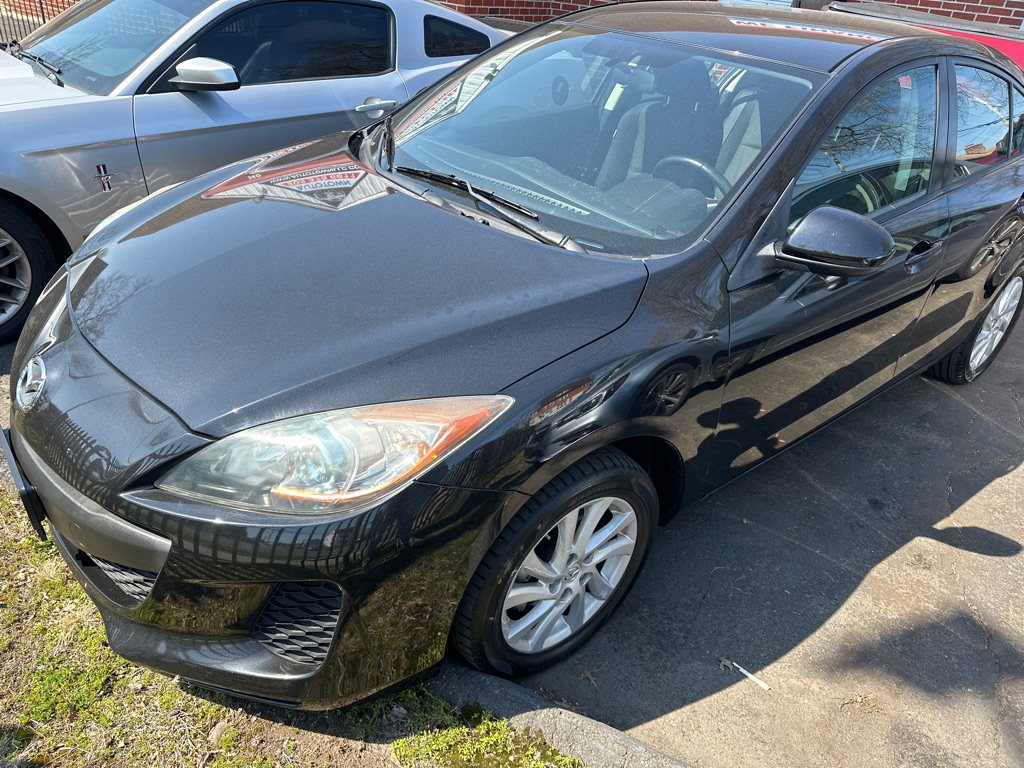 Black 2012 Mazda MAZDA3 i Touring Sedan Front-Wheel Drive Automatic