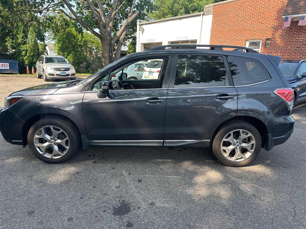 Photo 2 of this SUBARU FORESTER