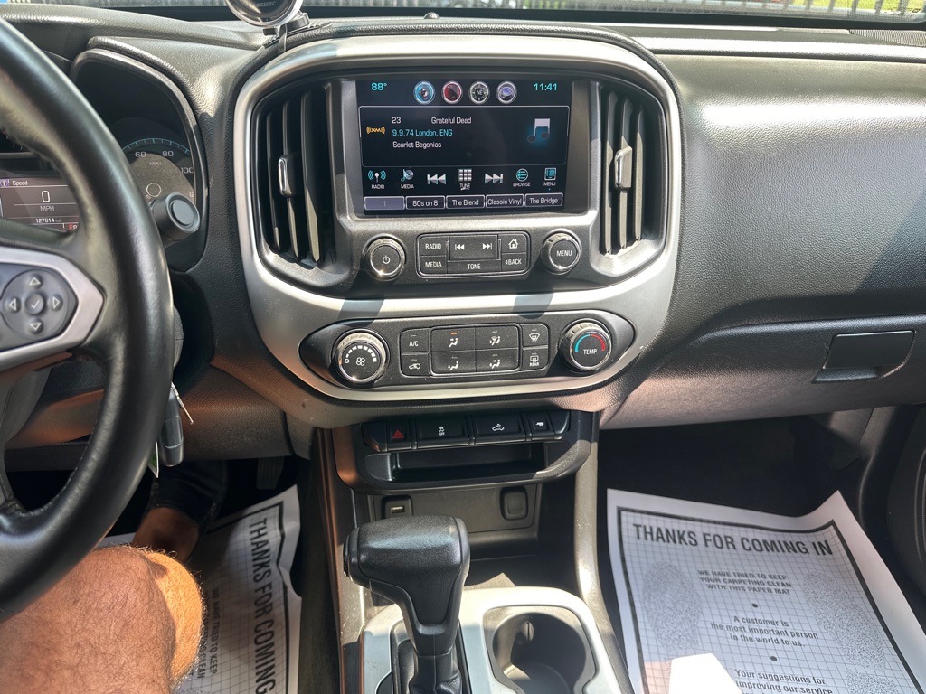 Photo 13 of this CHEVROLET COLORADO