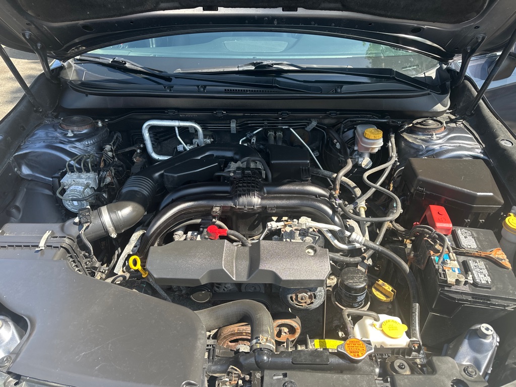 Photo 14 of this SUBARU OUTBACK
