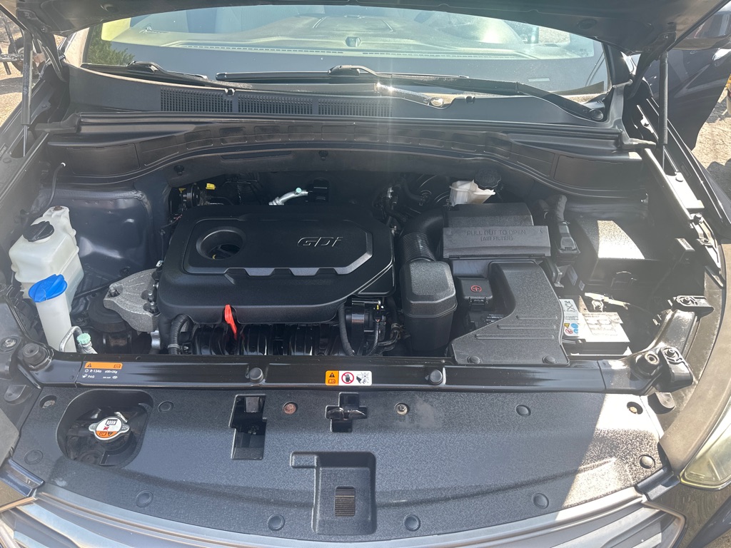 Photo 13 of this HYUNDAI SANTA FE SPORT