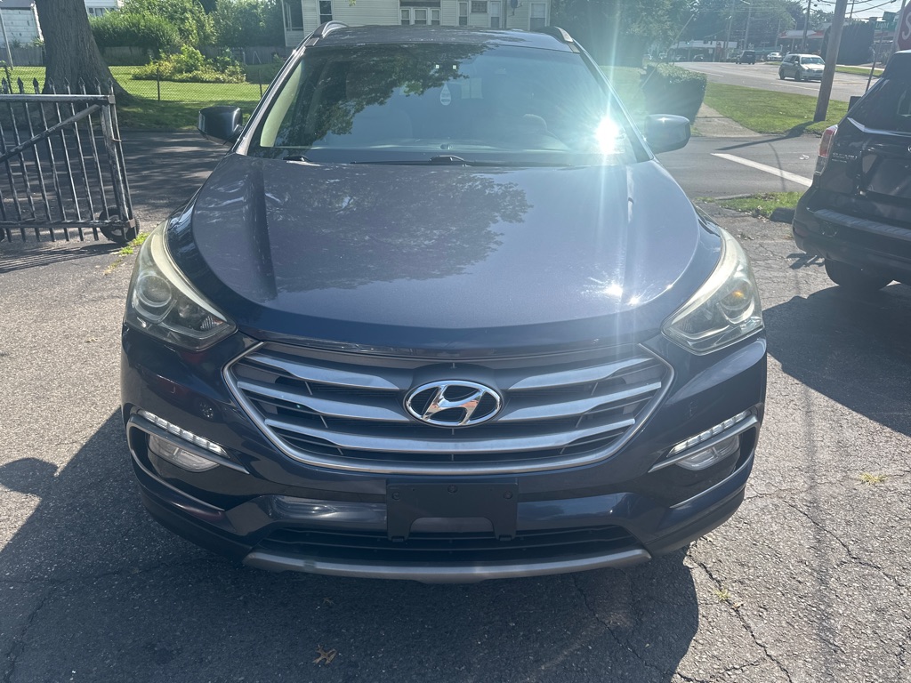 Photo 8 of this HYUNDAI SANTA FE SPORT
