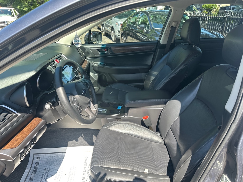 Photo 9 of this SUBARU OUTBACK