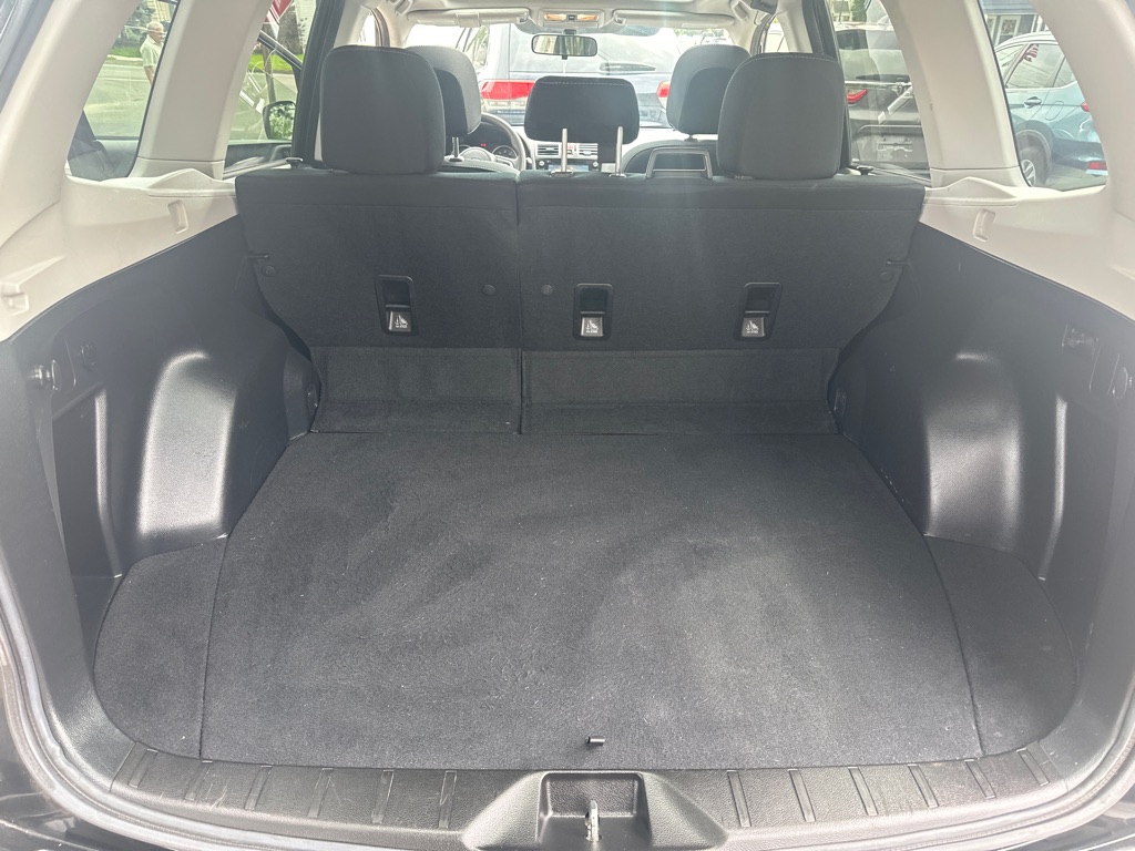 Photo 13 of this SUBARU FORESTER