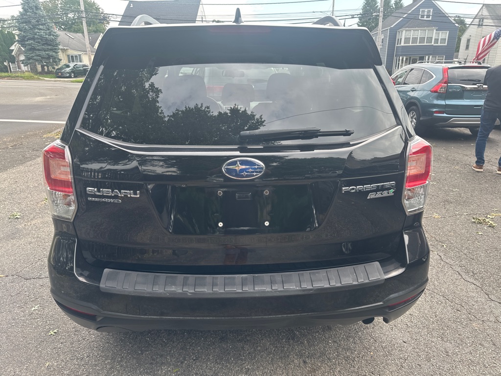 Photo 4 of this SUBARU FORESTER